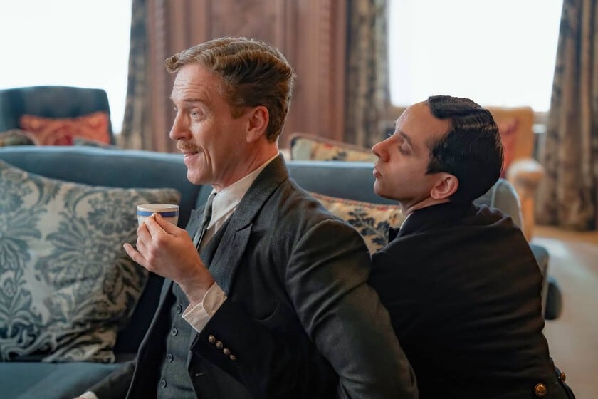 Sangre azul, enredos y alguna risa: llega «Fackham Hall», la comedia que se burla de los aristócratas