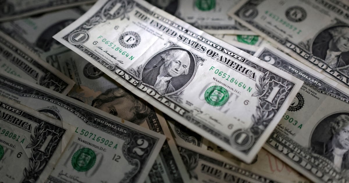 El dólar oficial cerró la semana a $1.540 en el Banco Nación, con una baja acumulada de cinco pesos frente al cierre anterior