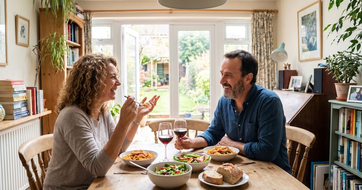 Comer en pareja, ese pequeño gesto que al cuerpo no le pasa desapercibido