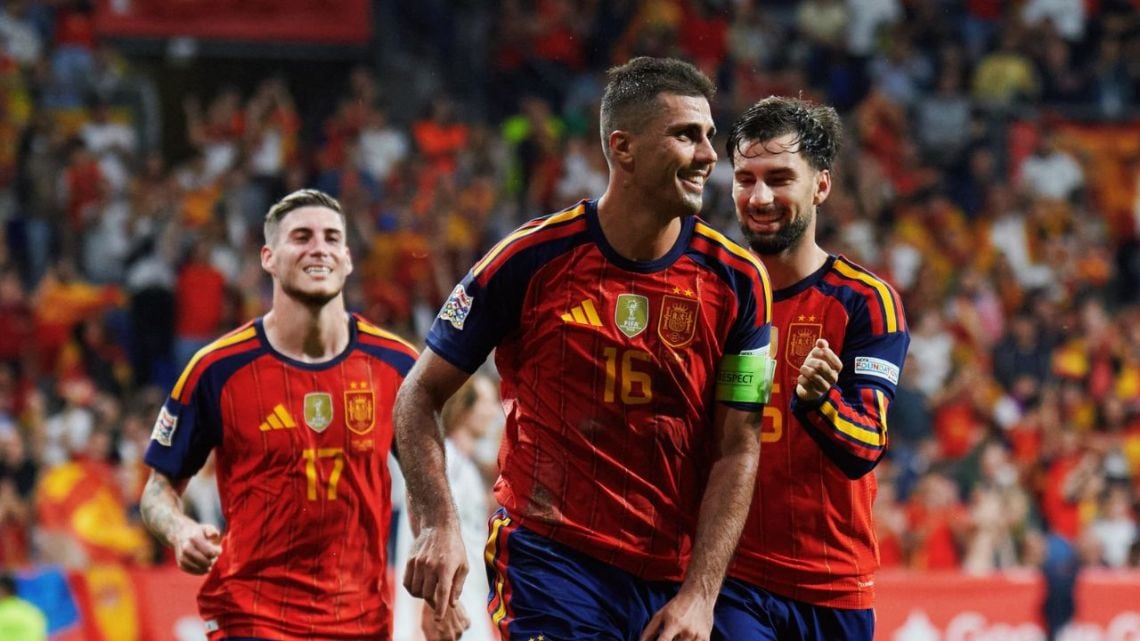 La selección de España sostiene su paso firme en la Nations League con un triunfo trabajoso en Oviedo