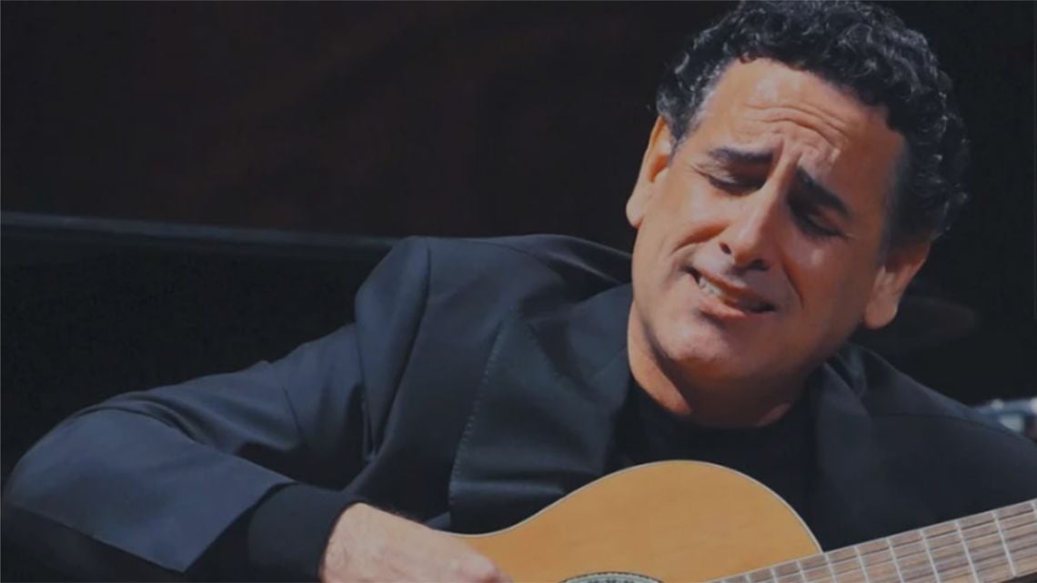 Flórez en el Colón: cuando el tenor deja la ópera en el camerino y sale a escena con Gardel y Chabuca Grando