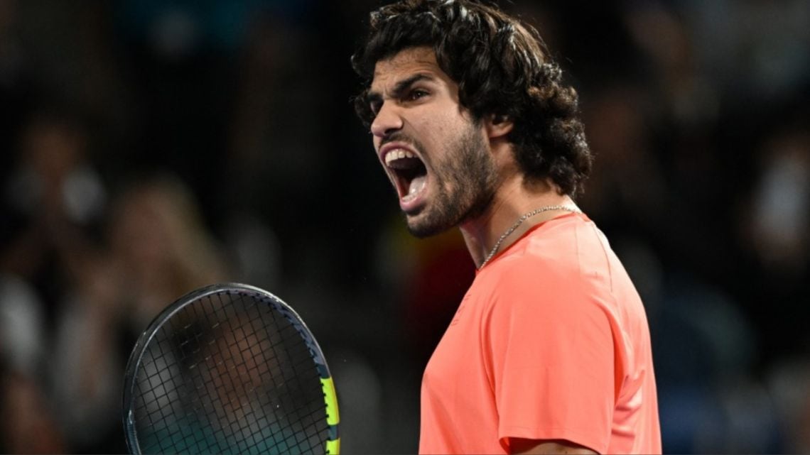 Alcaraz concreta otra remontada en Tokio y va por la final ante Lehecka, con el bicampeonato como horizonte