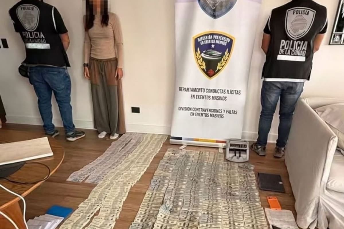 Allanamiento en Vicente López por reventa de tickets: secuestran casi diez millones de pesos y más de 56 mil dólares