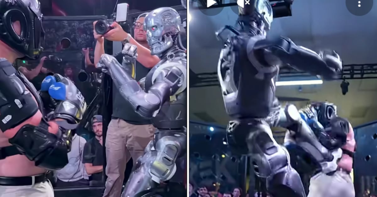 Peleó contra robots en una jaula, se lastimó la mano y la empresa terminó intimada en California