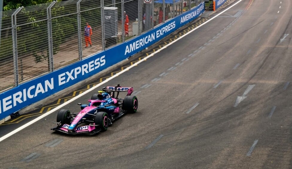 Verstappen se quedó con la Sprint en Marina Bay y Colapinto quedó a pie antes de la tercera curva de la primera vuelta completa
