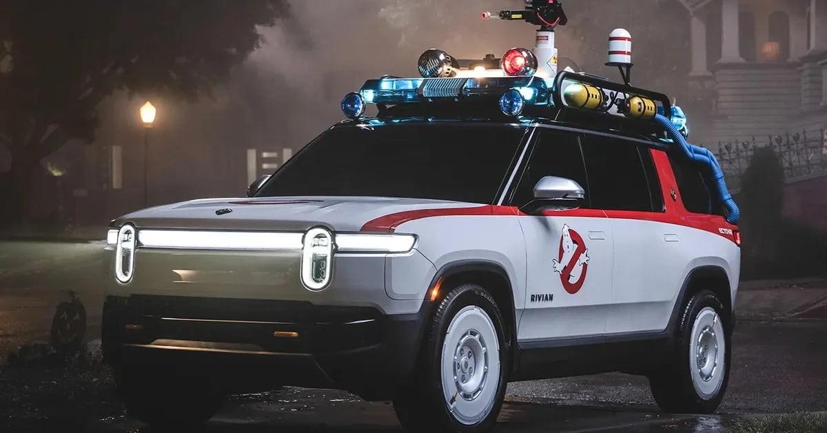 Bill Murray vuelve a ser Peter Venkman al volante de una camioneta eléctrica con alma de Ecto-1