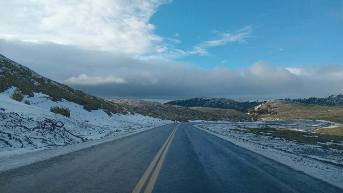 Cordillera neuquina: los dos pasos a Chile siguen abiertos, pero la montaña pide cadena, paciencia y mate caliente