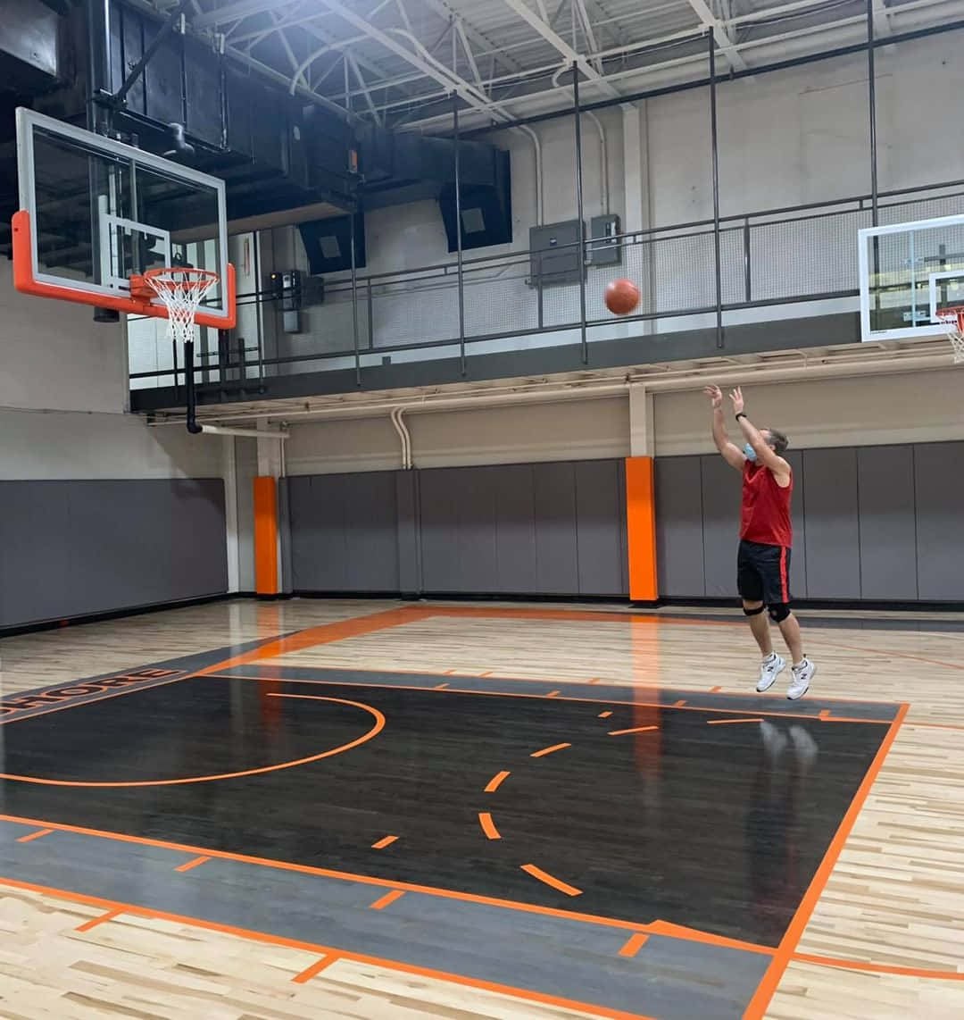 Cleveland y la apuesta por la continuidad: Mitchell, Harden y un alero que llega para cambiar la ecuación