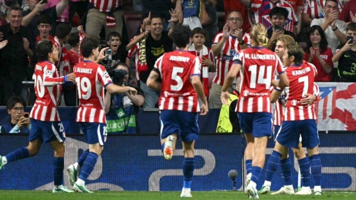 Atlético de Madrid reencontró su fisonomía europea y venció con autoridad al Manchester United en el Metropolitano