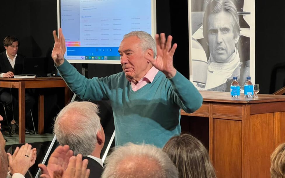 A medio siglo del día en que Hunt destronó a Lauda bajo la lluvia de Fuji, Legnani revive la crónica desde Buenos Aires
