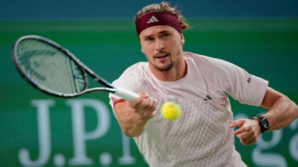 Zverev ratifica su candidatura en Shanghai y se cita con Davidovich Fokina en semifinales