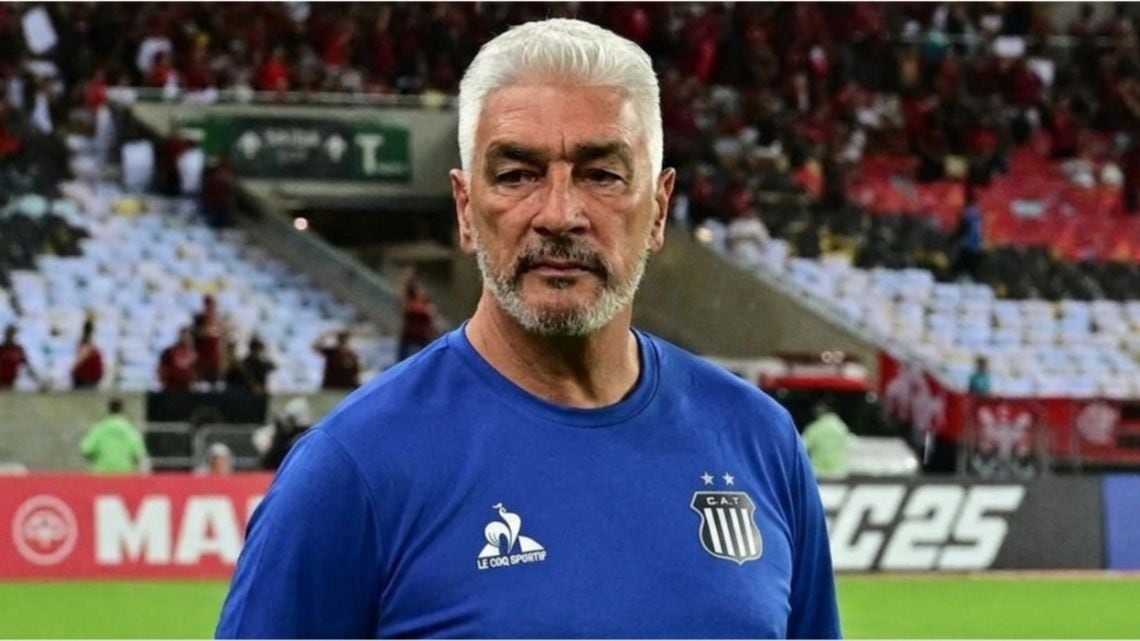Talleres prolonga su caída en La Bombonera y De Felippe asume el momento crítico del equipo
